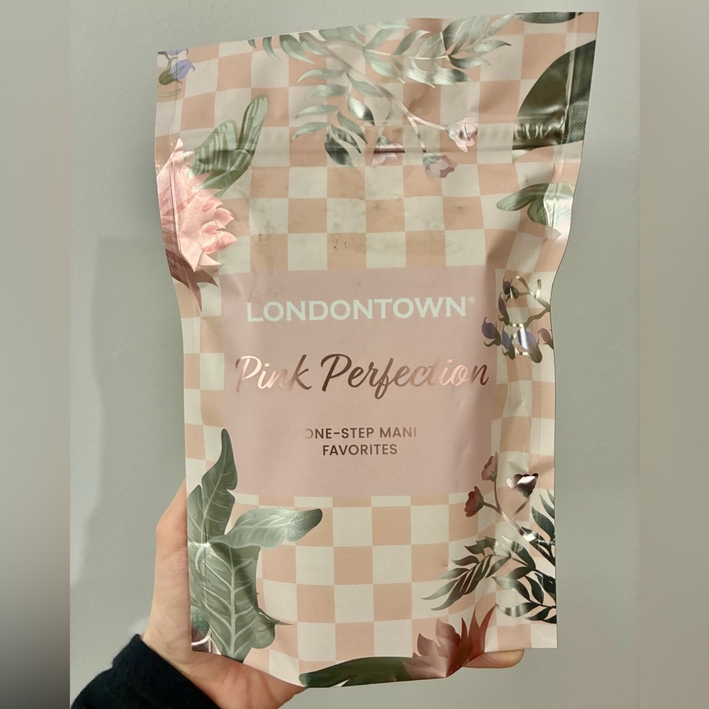 Londontown Pink Perfection One-Step Manicure Kit